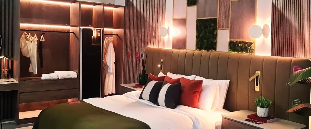 Hospitality Furniture, Hotel Furniture, Contract Furniture, Case Goods, Hotel Furnishings, Pug and Play Headboard, Hotel Headboard